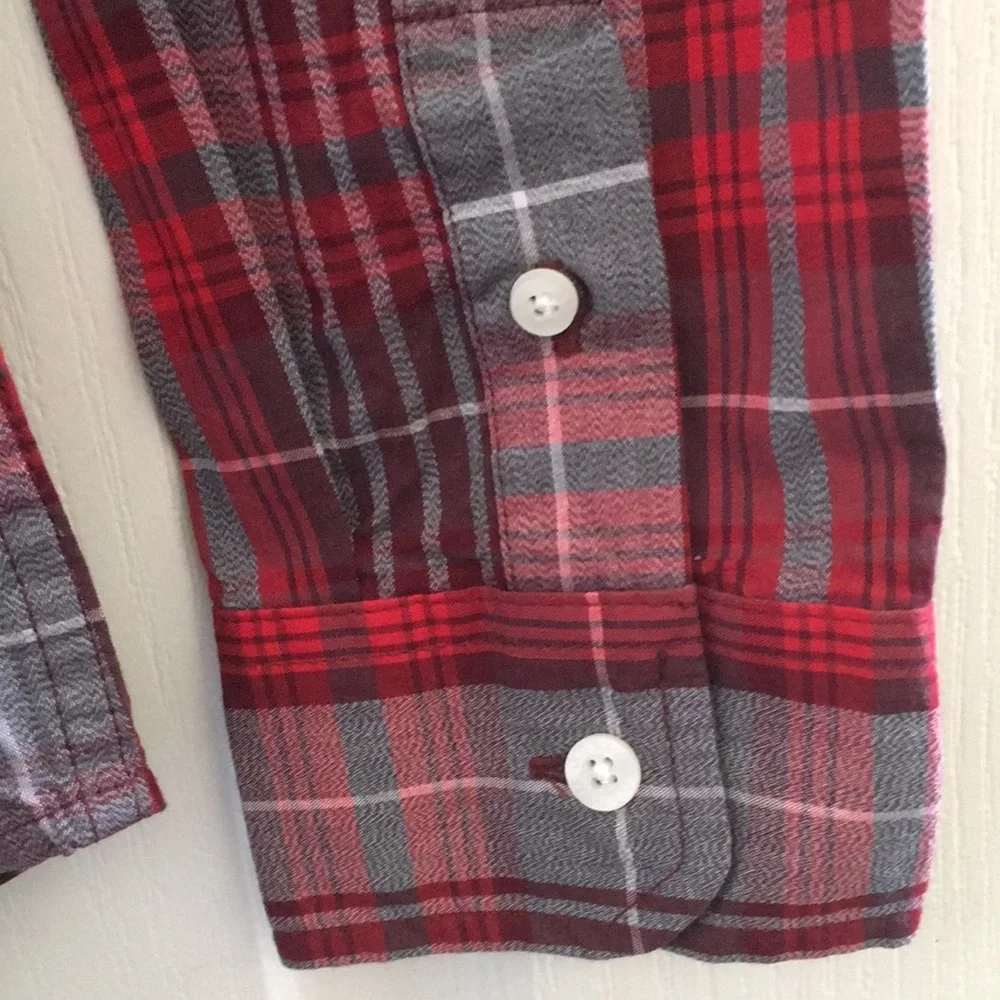 FINAL MARKDOWN Boys’ NWT Old Navy LS Button Down Shirt (L)